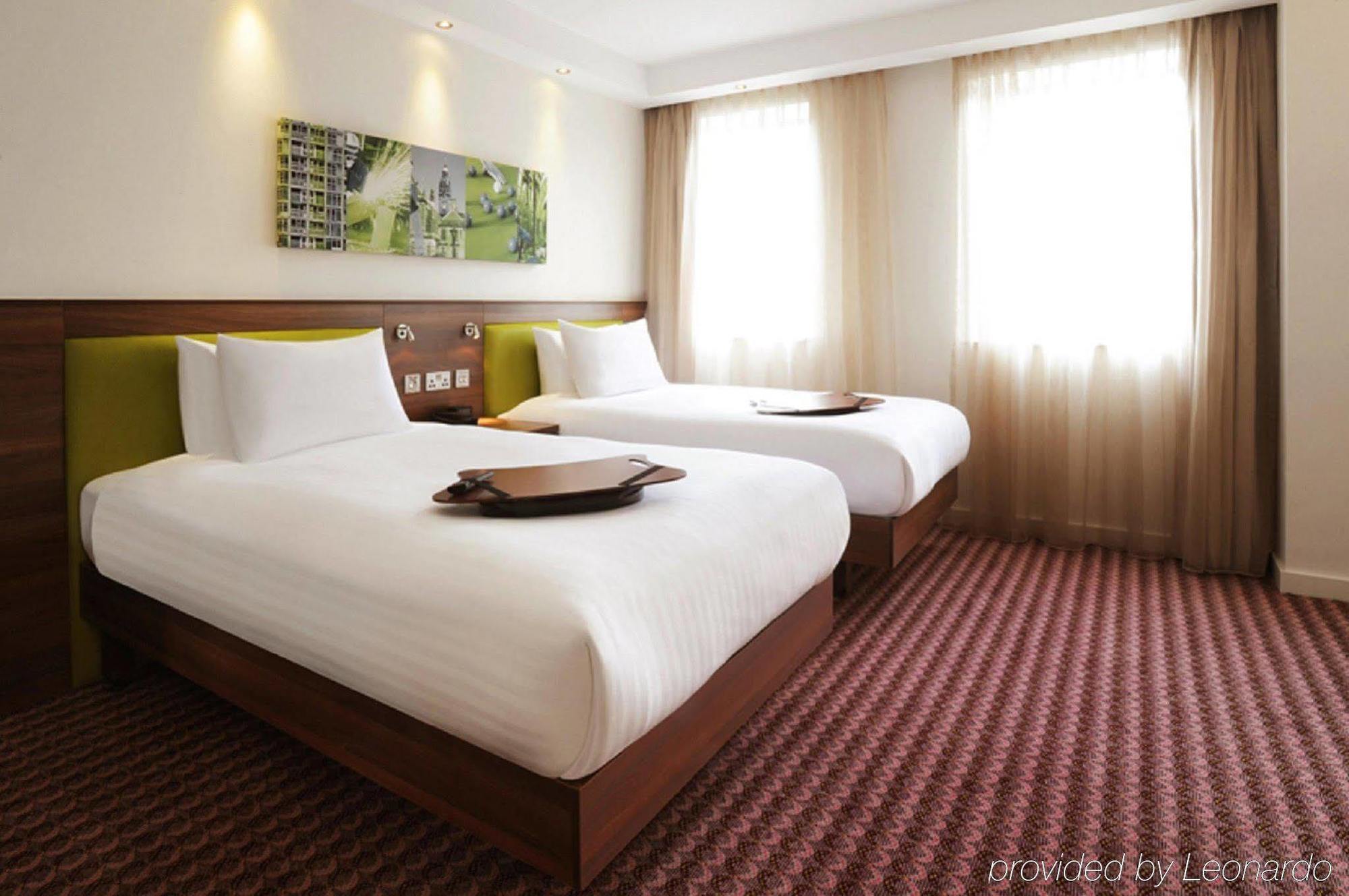 Hampton By Hilton Birmingham Broad Street Hotel Exterior photo