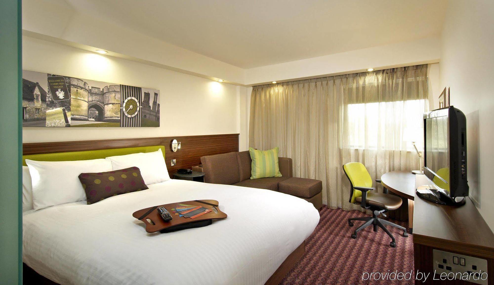 Hampton By Hilton Birmingham Broad Street Hotel Exterior photo